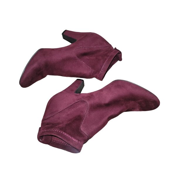 BCBG Women's Burgundy Faux Suede Ankle Sock Boots 8M Work‎ Office Whimsigoth Y2K - Picture 6 of 8